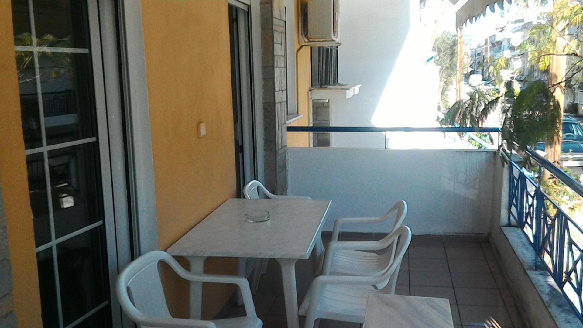 Leonidas Apartments Néa Péramos Esterno foto